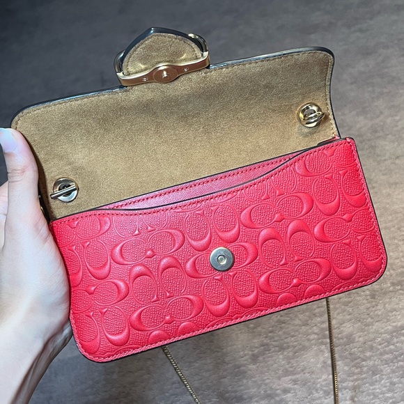 NWOT Coach Morgan Crossbody In Signature Leather CF942 - Picture 3 of 6